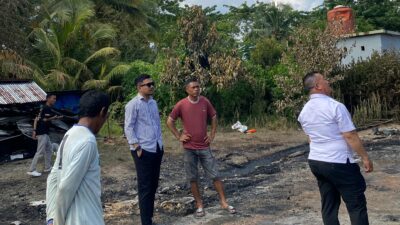 Legislatif Kristian Tandabioh Gerak Cepat Salurkan Bantuan pada Korban Kebakaran