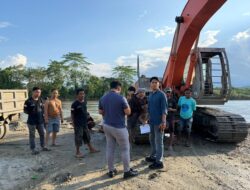 Tindak Tegas Penambang Pasir Ilegal di Tuoy, Polres Konawe Amankan 1 Unit Excavator